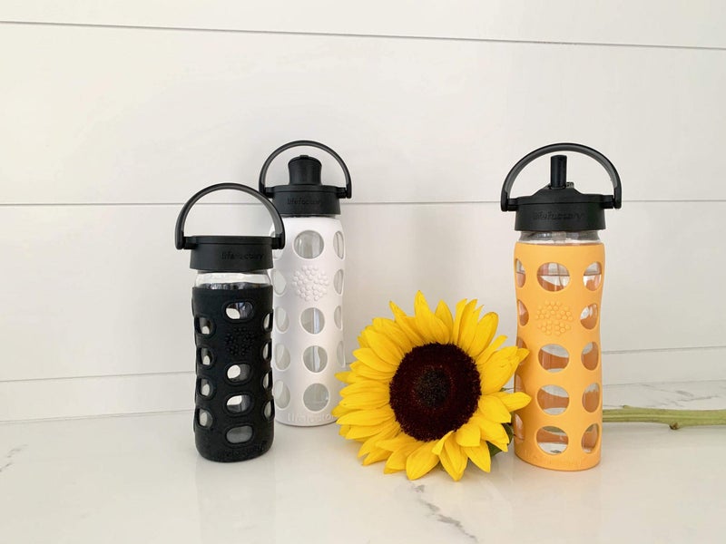 Lifefactory 12-Ounce BPA-Free Glass Water Bottle with Classic Cap and Protective Silicone Sleeve, Cobalt Blue - Image 5